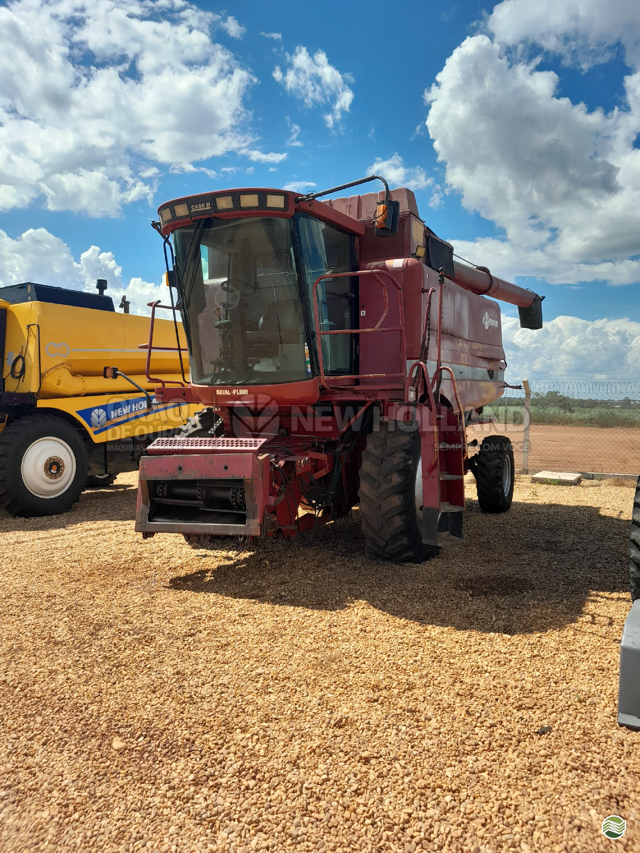 COLHEITADEIRA CASE CASE 2388 Grão de Ouro - New Holland GURUPI TOCANTINS TO